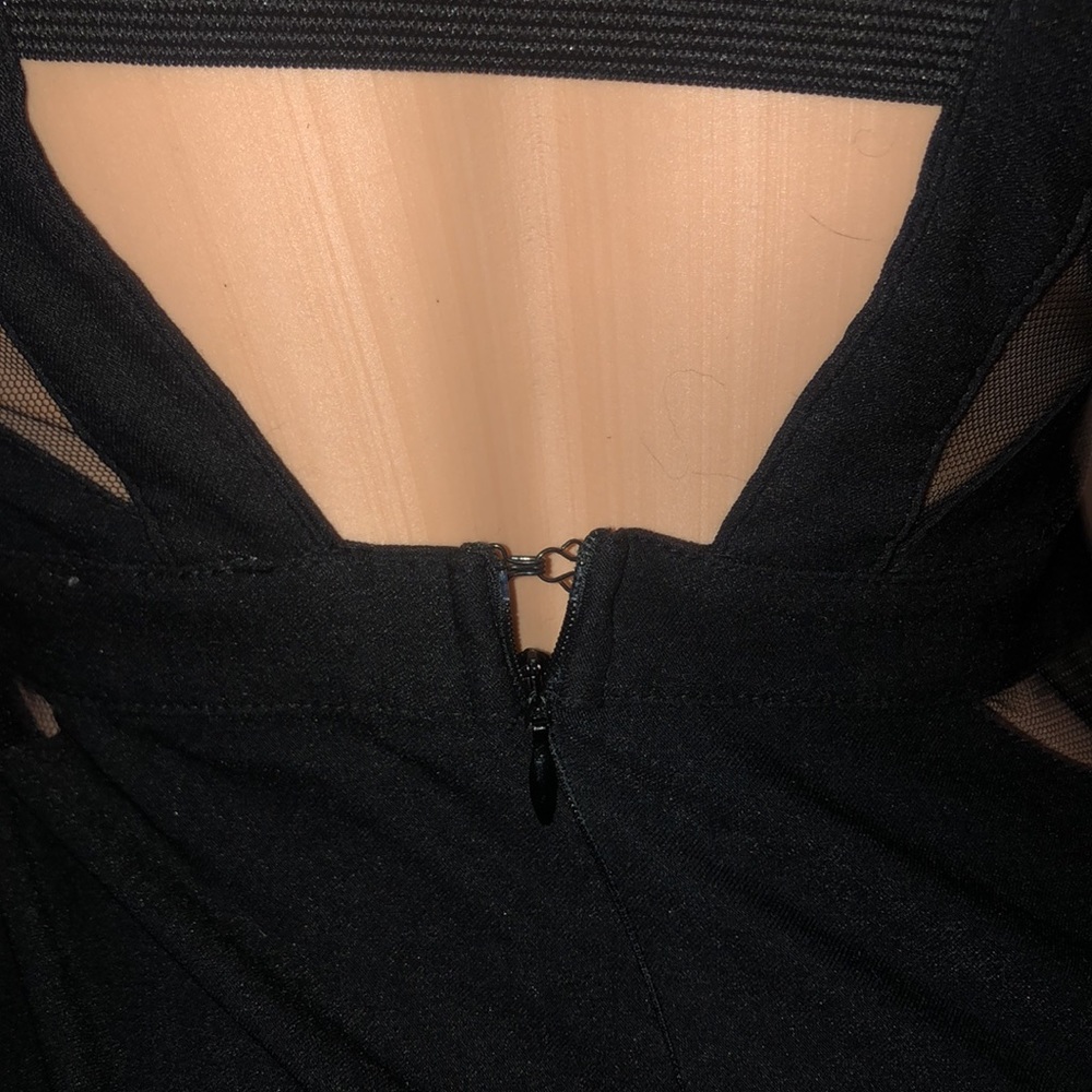 TOBI DRESS - Picture 5 of 6